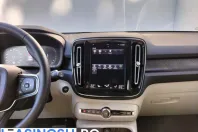 Volvo XC40 din 2023 cu 27.964 km - oferta VOL213118 - foto 8