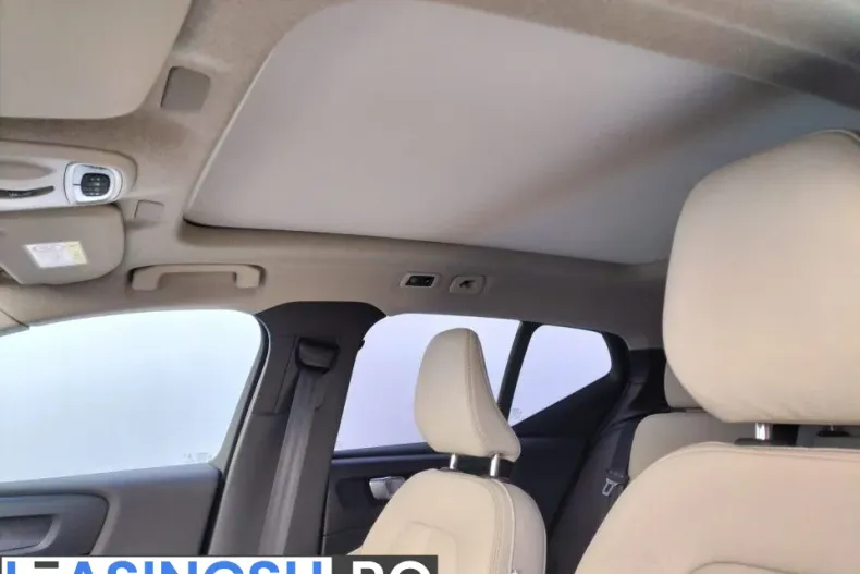 Volvo XC40 din 2023 cu 27.964 km - oferta VOL213118 - foto 17