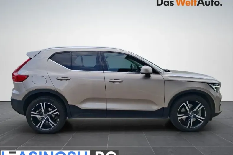 Volvo XC40 din 2023 cu 28.740 km - oferta VOL213122 - foto 6