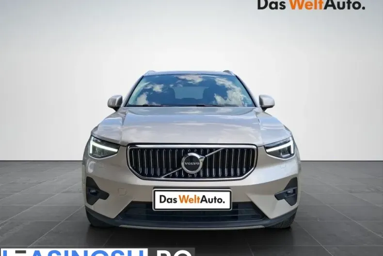 Volvo XC40 din 2023 cu 28.740 km - oferta VOL213122 - foto 7
