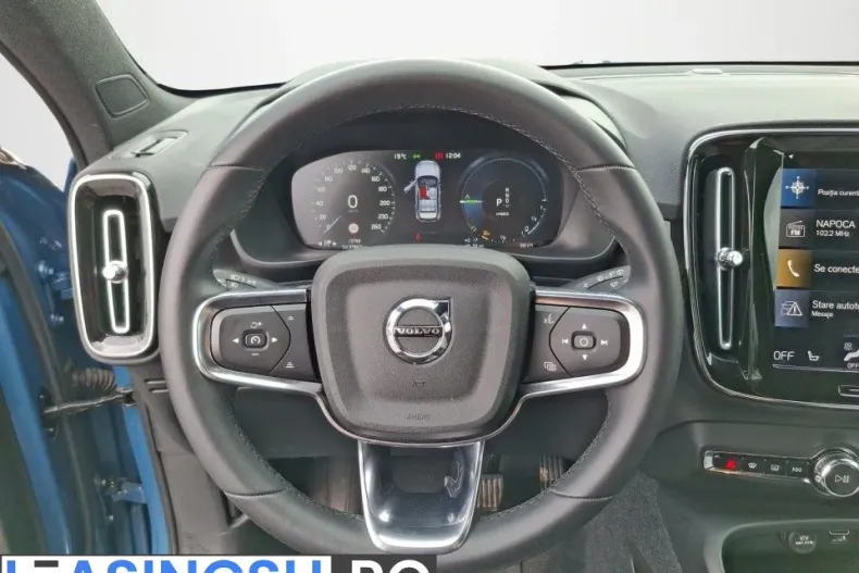 Volvo XC40 din 2023 cu 28.152 km - oferta VOL213123 - foto 10