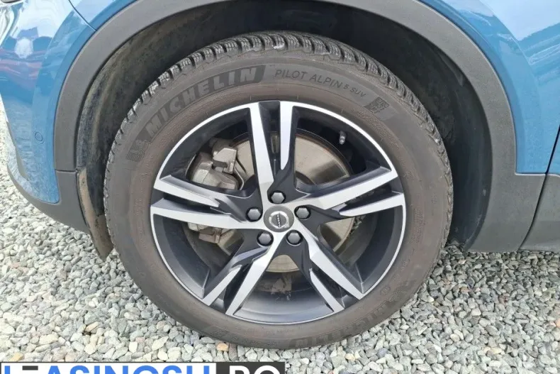 Volvo XC40 din 2023 cu 28.152 km - oferta VOL213123 - foto 19