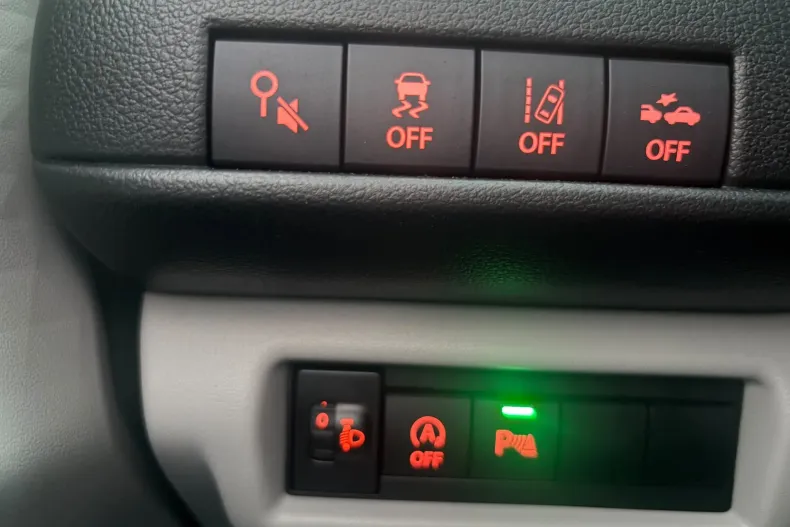 Suzuki Swift din 2026 cu 7 km - oferta SUZ213125 - foto 11