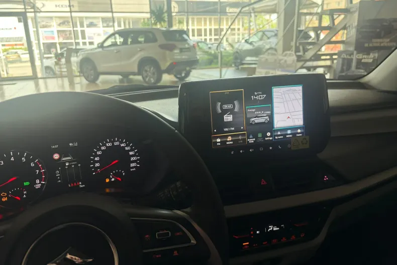 Suzuki Swift din 2026 cu 7 km - oferta SUZ213125 - foto 13