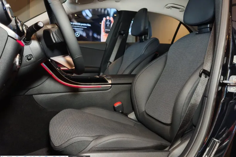 Mercedes-Benz C din 2026 cu 1 km - oferta MER213134 - foto 6