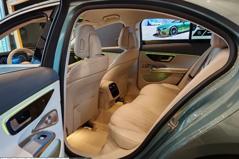 Mercedes-Benz E din 2025 cu 1 km - oferta MER213137 - foto 16