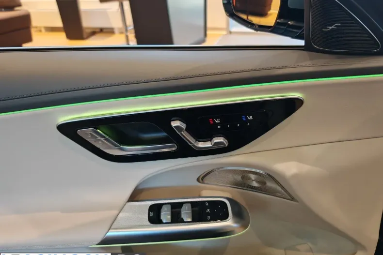 Mercedes-Benz E din 2025 cu 1 km - oferta MER213137 - foto 20