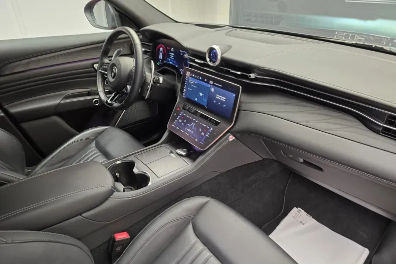 Maserati Grecale din 2022 cu 36.000 km - oferta MAS213151 - foto 17
