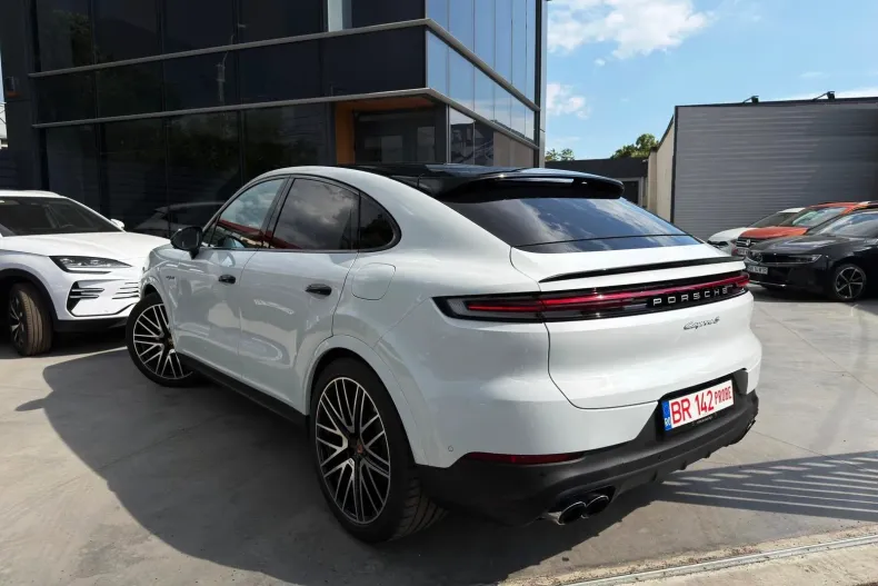 Porsche Cayenne din 2025 cu 930 km - oferta POR213154 - foto 7