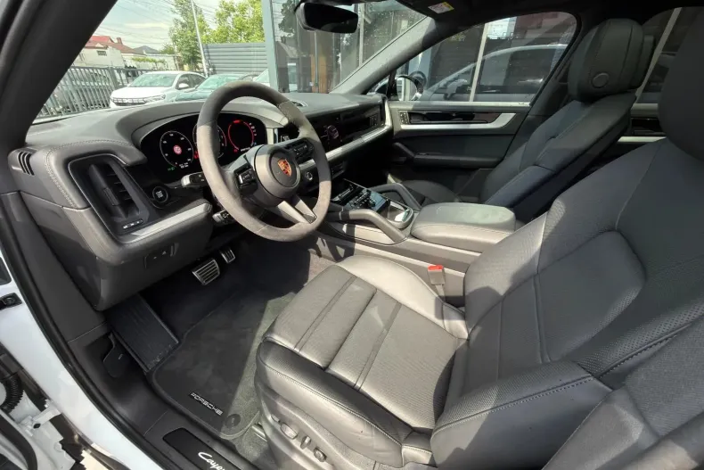 Porsche Cayenne din 2025 cu 930 km - oferta POR213154 - foto 13
