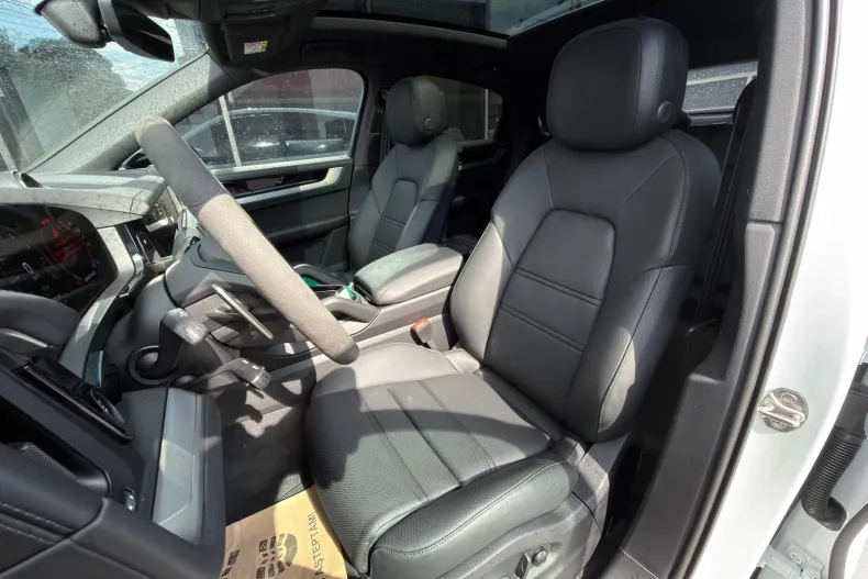 Porsche Cayenne din 2025 cu 930 km - oferta POR213154 - foto 14