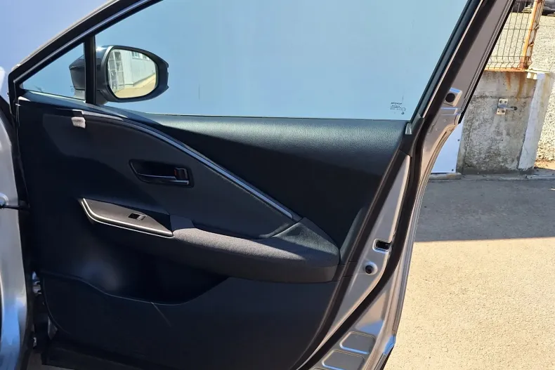 Toyota C-HR din 2025 cu 4.500 km - oferta TOY213165 - foto 12