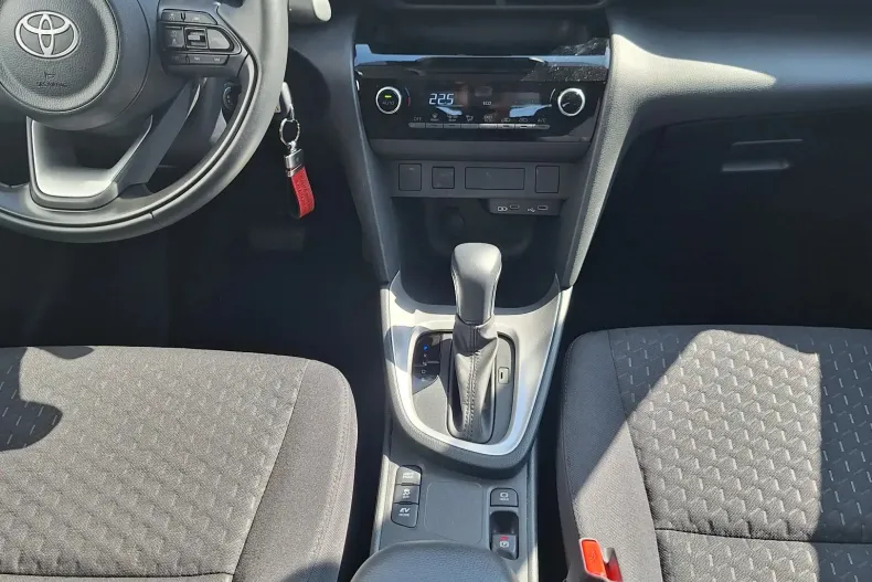 Toyota Yaris Cross din 2026 cu 2.000 km - oferta TOY213167 - foto 17