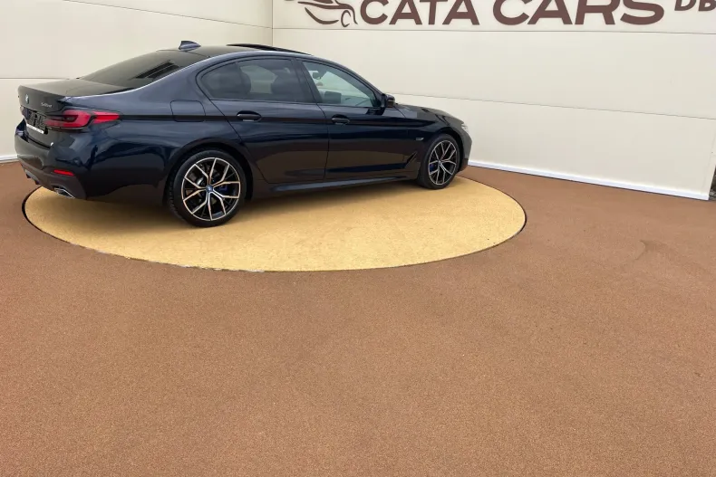 BMW 545e (Seria 5) din 2021 cu 165.000 km - oferta BMW213170 - foto 16