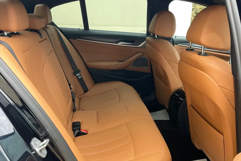 BMW 545e (Seria 5) din 2021 cu 165.000 km - oferta BMW213170 - foto 24