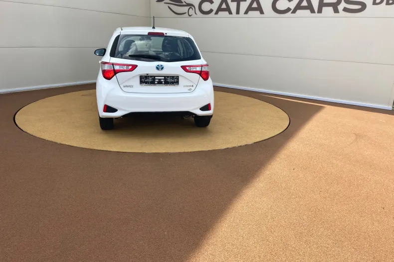 Toyota Yaris din 2020 cu 179.000 km - oferta TOY213171 - foto 12