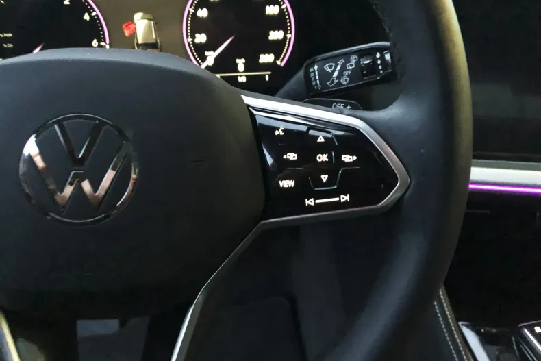 Volkswagen Touareg din 2024 cu 23.133 km - oferta VOL213172 - foto 17