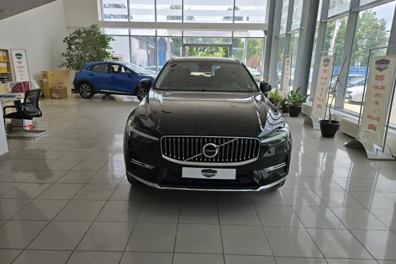 Volvo XC60 din 2023 cu 26.730 km - oferta VOL213179 - foto 1