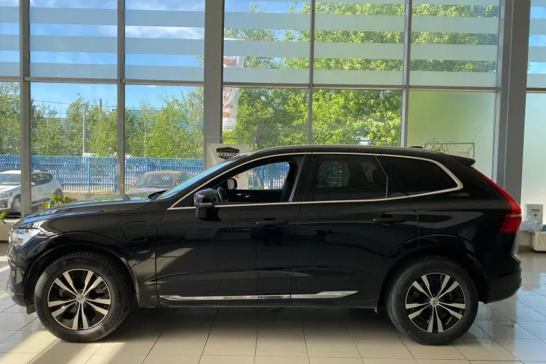 Volvo XC60 din 2023 cu 26.730 km - oferta VOL213179 - foto 4