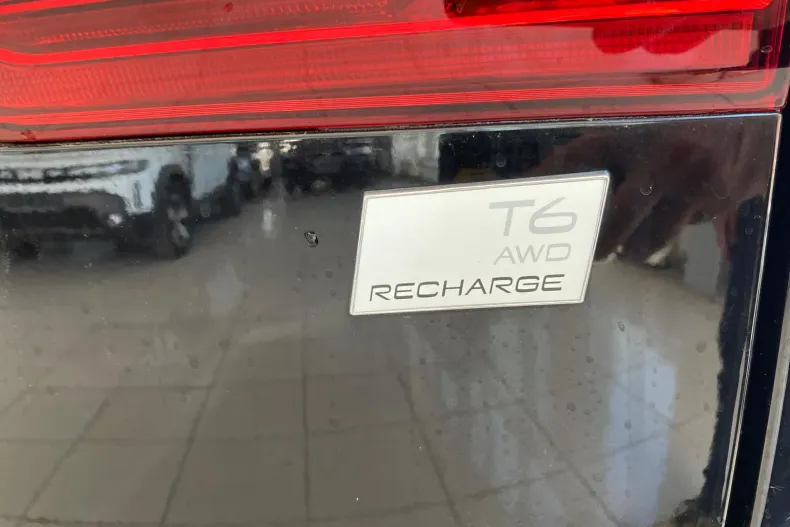 Volvo XC60 din 2023 cu 26.730 km - oferta VOL213179 - foto 9