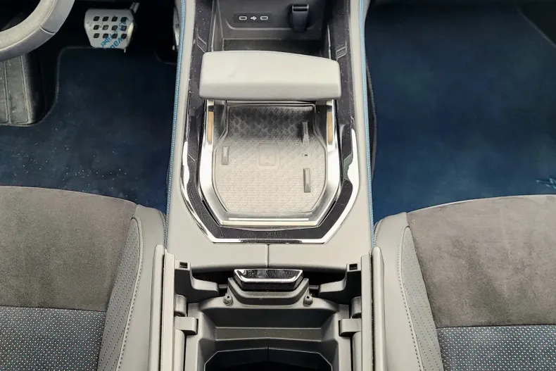 Renault Rafale din 2024 cu 41.800 km - oferta REN213182 - foto 24