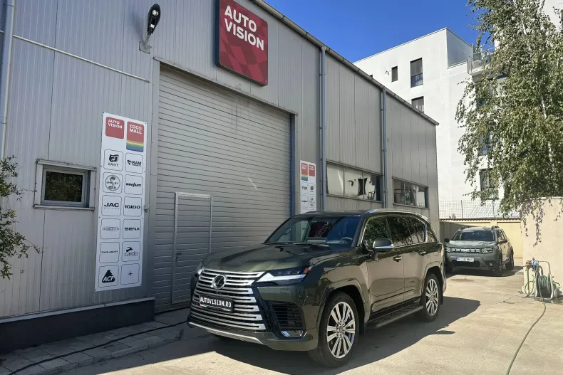 Lexus Seria LX din 2025 cu 10 km - oferta LEX213183 - foto 1