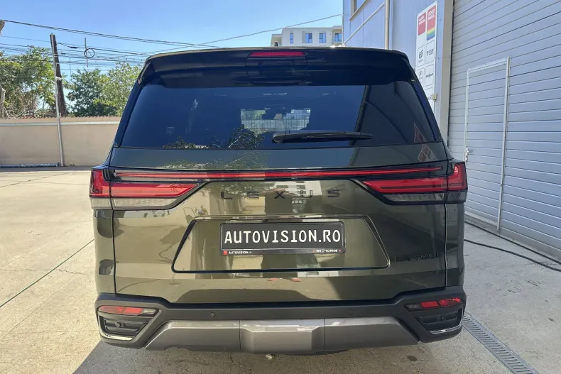 Lexus Seria LX din 2025 cu 10 km - oferta LEX213183 - foto 7