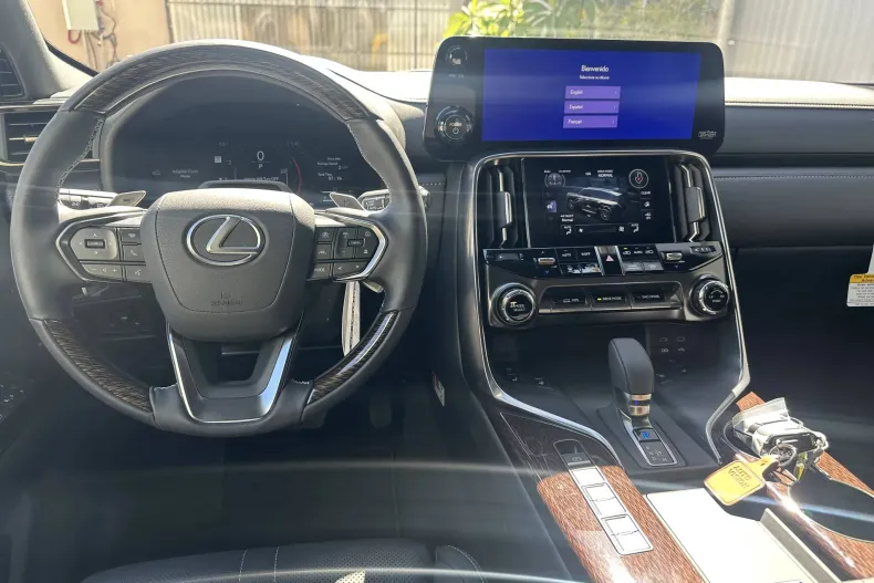 Lexus Seria LX din 2025 cu 10 km - oferta LEX213183 - foto 25