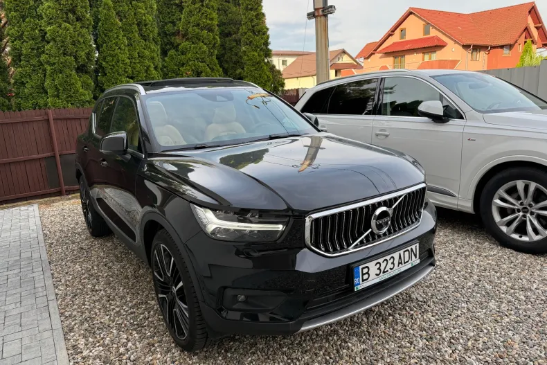 Volvo XC40 din 2021 cu 30.511 km - oferta VOL213190 - foto 7