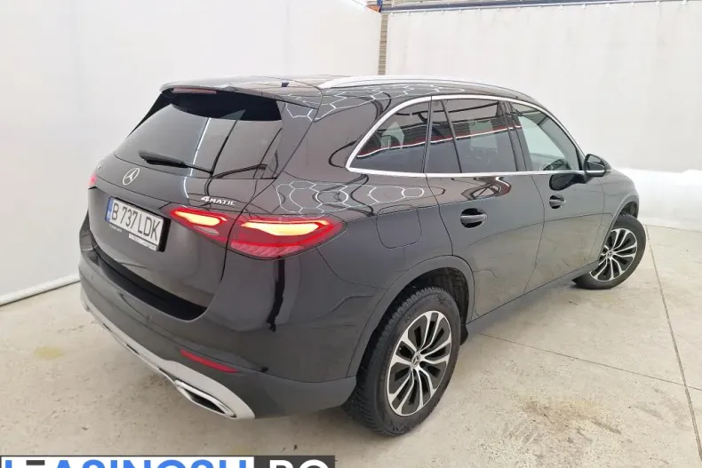 Mercedes-Benz GLC din 2022 cu 27.648 km - oferta MER213191 - foto 2