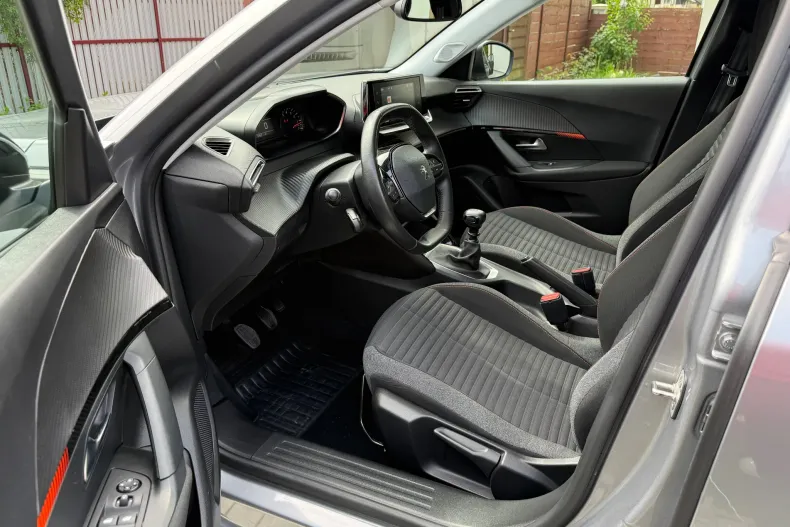 Peugeot 2008 din 2022 cu 57.827 km - oferta PEU213192 - foto 3