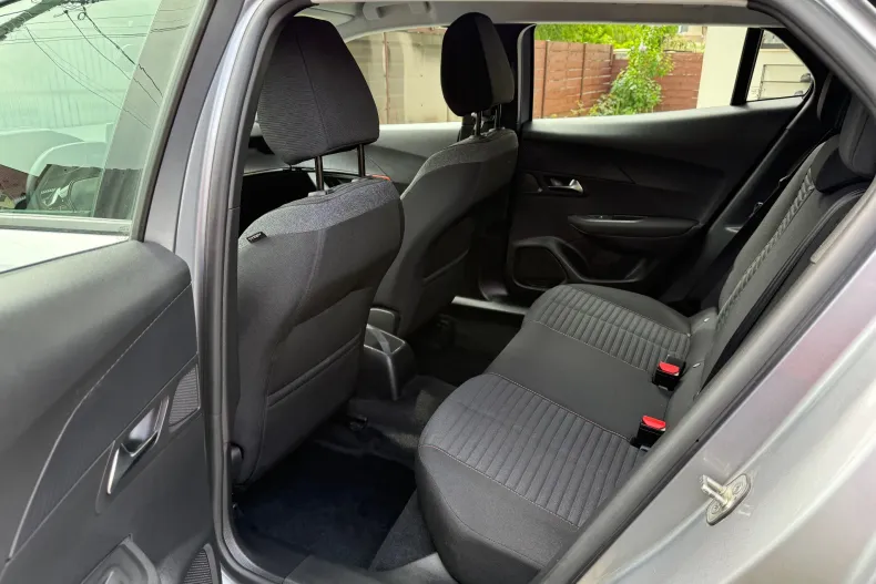Peugeot 2008 din 2022 cu 57.827 km - oferta PEU213192 - foto 5