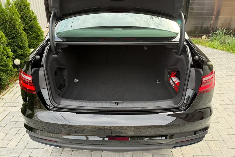 Audi A4 din 2021 cu 28.255 km - oferta AUD213195 - foto 22