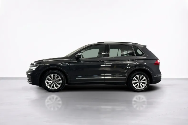 Volkswagen Tiguan din 2021 cu 64.093 km - oferta VOL213197 - foto 2
