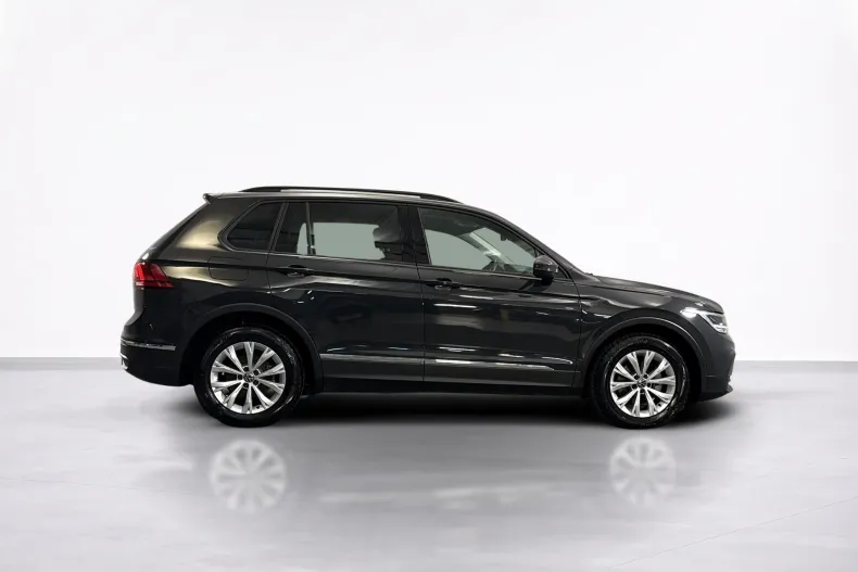 Volkswagen Tiguan din 2021 cu 64.093 km - oferta VOL213197 - foto 6