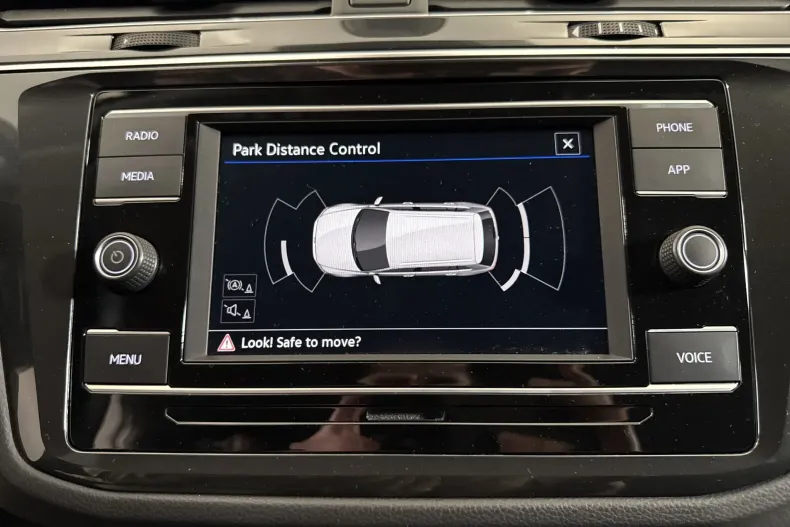 Volkswagen Tiguan din 2021 cu 64.093 km - oferta VOL213197 - foto 19