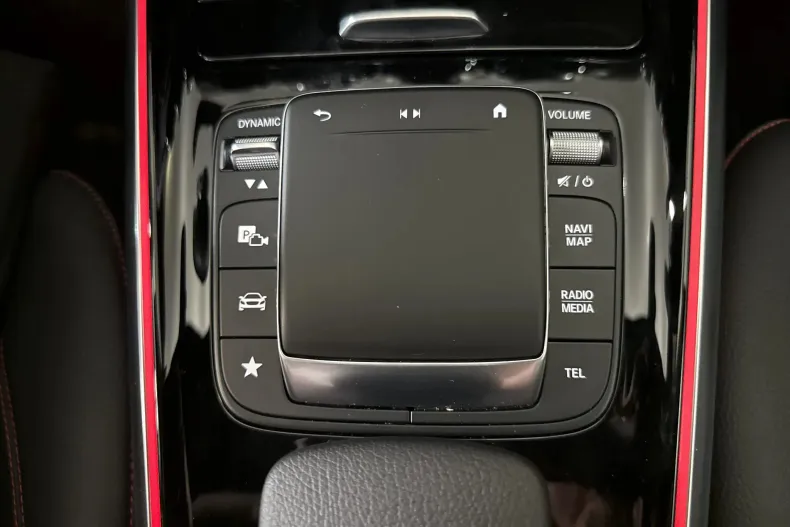 Mercedes-Benz GLA din 2020 cu 100.096 km - oferta MER213198 - foto 17