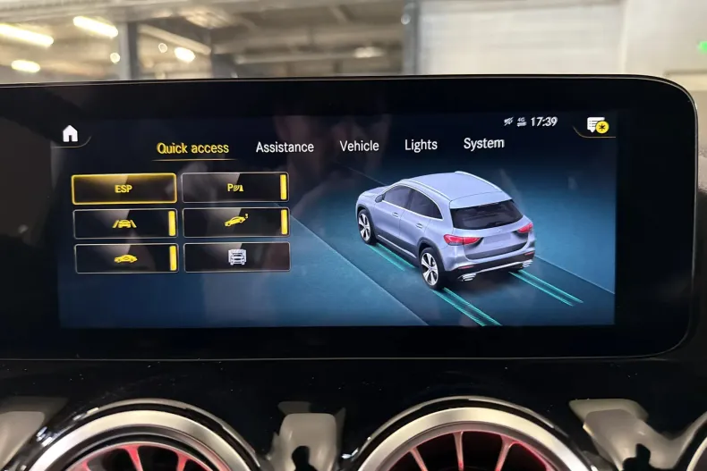Mercedes-Benz GLA din 2020 cu 100.096 km - oferta MER213198 - foto 20