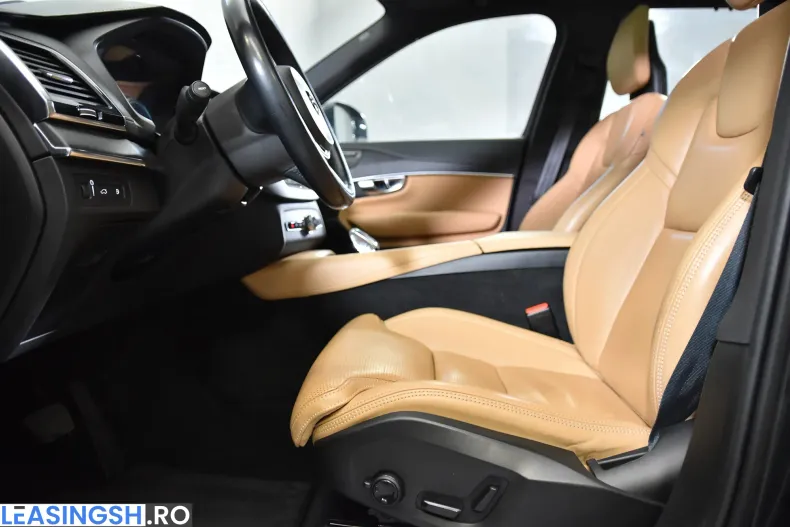 Volvo XC90 din 2021 cu 118.172 km - oferta VOL213203 - foto 24