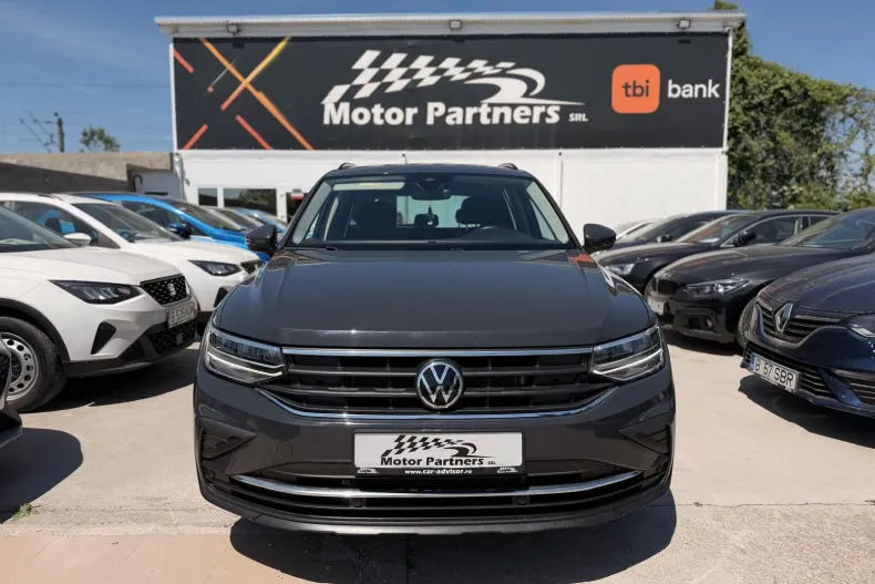 Volkswagen Tiguan din 2021 cu 61.000 km - oferta VOL213206 - foto 2