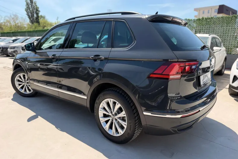Volkswagen Tiguan din 2021 cu 61.000 km - oferta VOL213206 - foto 8