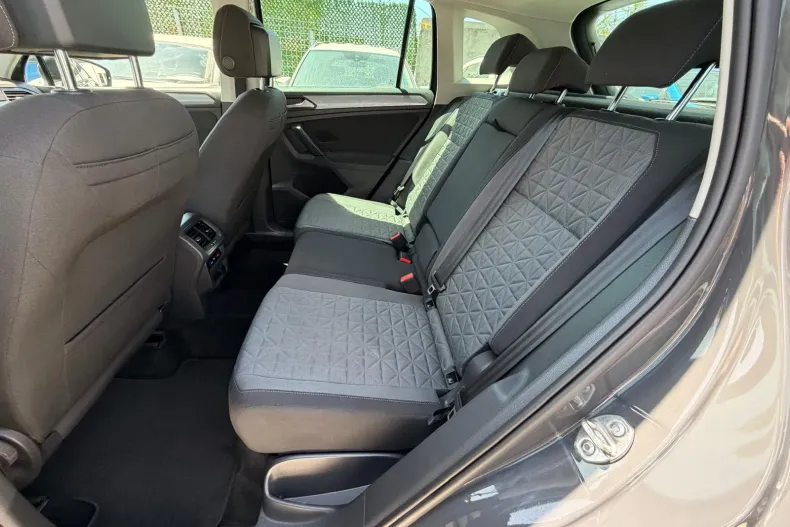 Volkswagen Tiguan din 2021 cu 61.000 km - oferta VOL213206 - foto 18