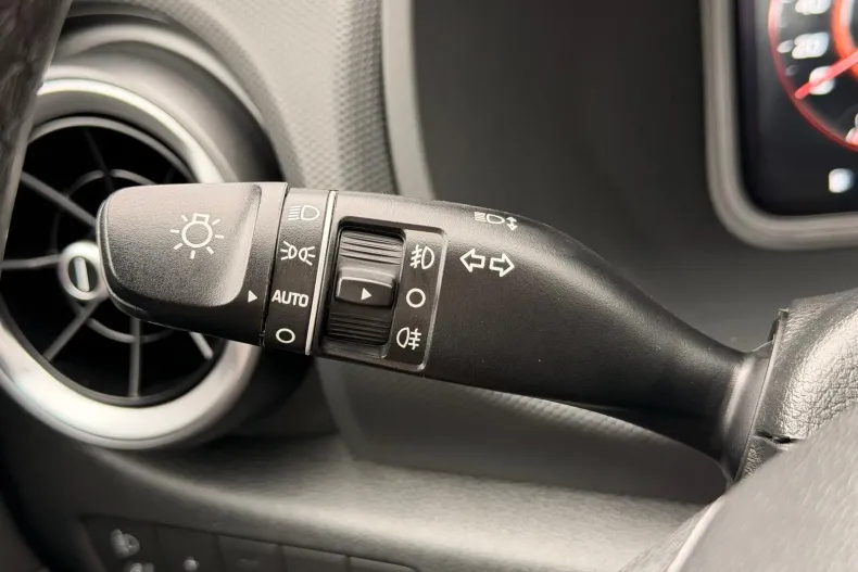 Hyundai Kona din 2021 cu 102.000 km - oferta HYU213207 - foto 29