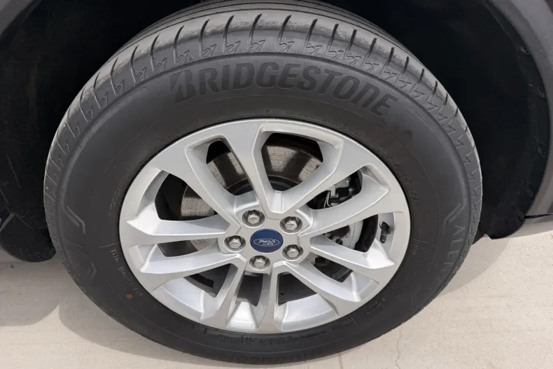 Ford Kuga din 2023 cu 124.000 km - oferta FOR213209 - foto 36