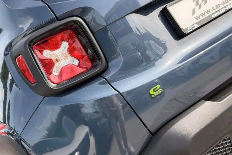 Jeep Renegade din 2023 cu 66.000 km - oferta JEE213210 - foto 12