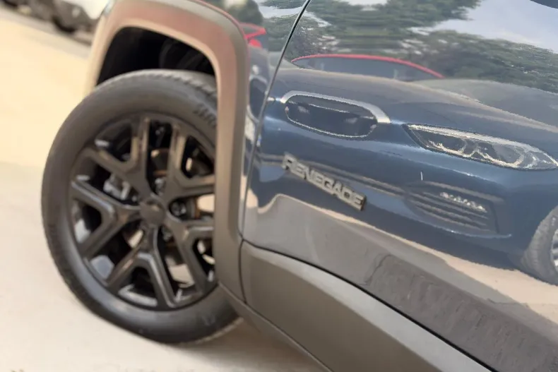 Jeep Renegade din 2023 cu 66.000 km - oferta JEE213210 - foto 14