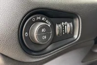 Jeep Renegade din 2023 cu 66.000 km - oferta JEE213210 - foto 35