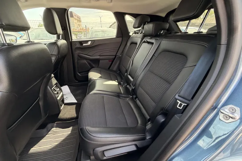 Ford Kuga din 2023 cu 128.000 km - oferta FOR213211 - foto 18