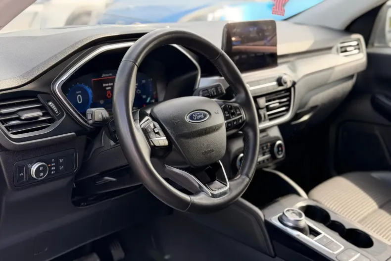 Ford Kuga din 2023 cu 128.000 km - oferta FOR213211 - foto 19