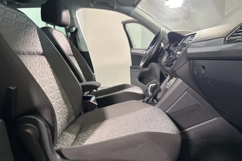 Volkswagen Tiguan din 2021 cu 84.203 km - oferta VOL213217 - foto 11